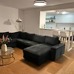 Casa Del Mar 1, Port With Sea View Διαμέρισμα *